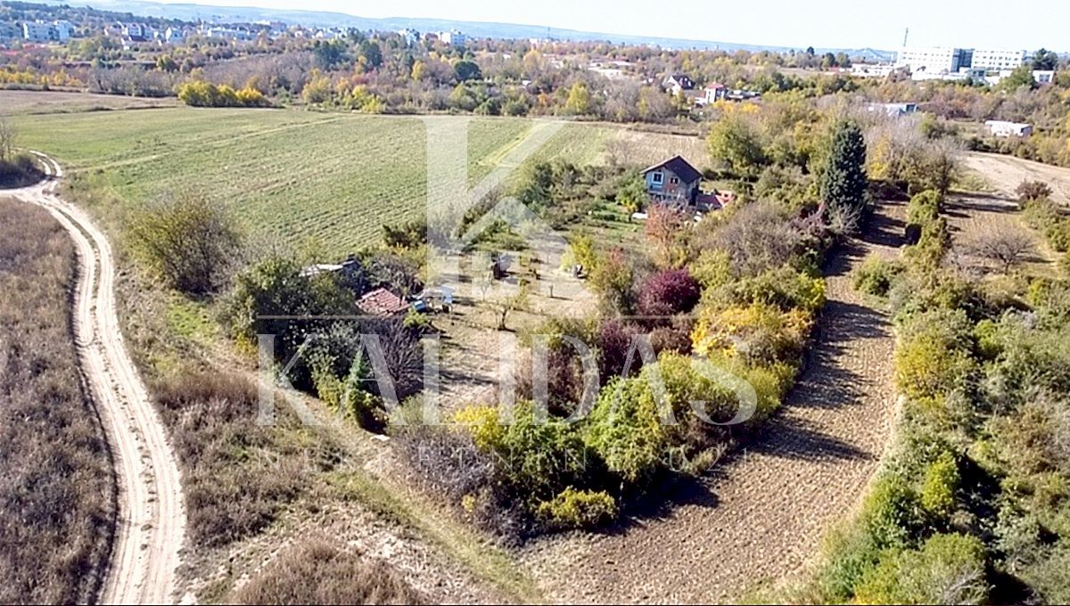 Участок · 953 m² · Petrovaradin, Mišeluk